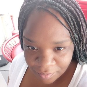 Meet your Posher, Priscilla